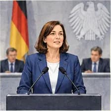 Abgeordnete — կին պատգամավոր