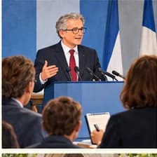 Premier — prime minister